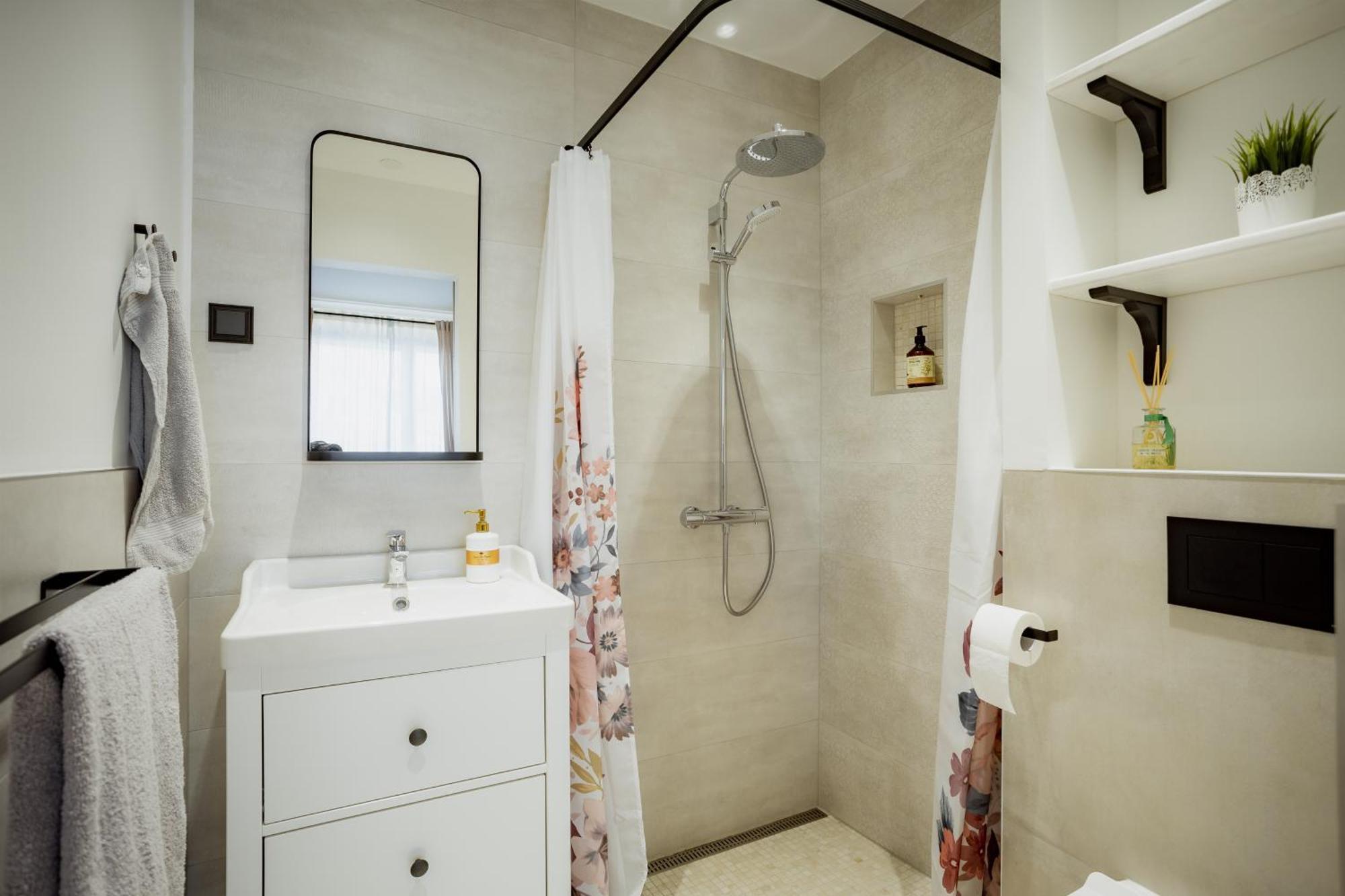 Uue Taenava Korter Kuressaare Ngoại thất bức ảnh